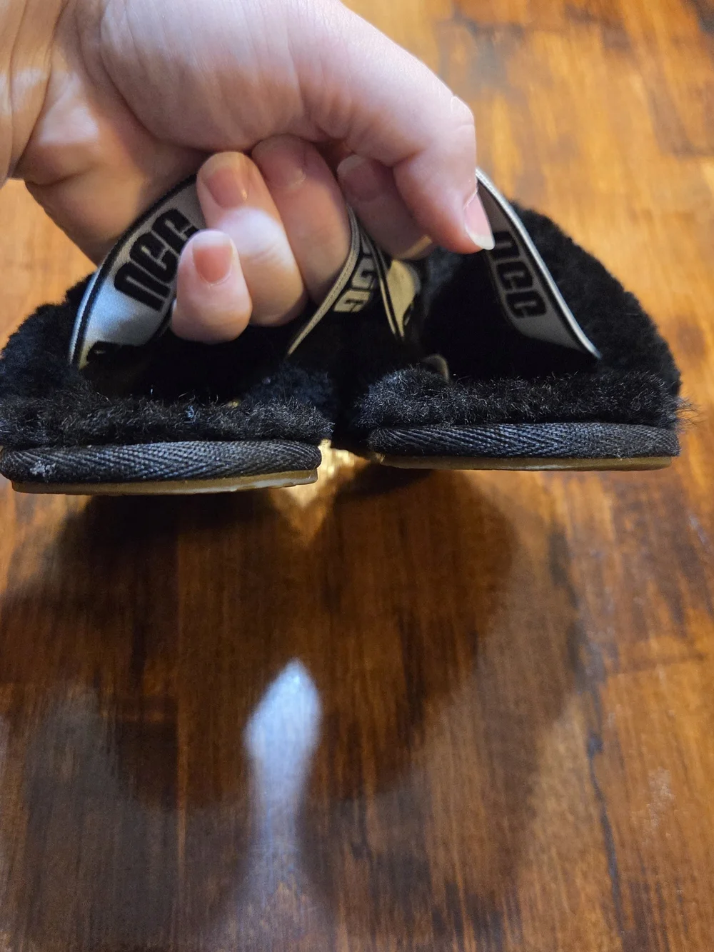 Ugg black toddler fluffy open toe sling back slippers size 11 Preppy Designer